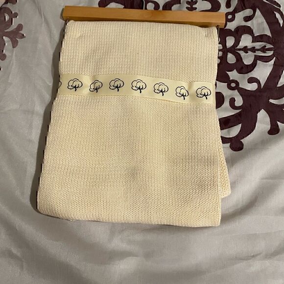 Silvercloud Organic Cotton Shawl Nursery Bedding NWT 27 1/2 x 35 inches - Picture 2 of 4